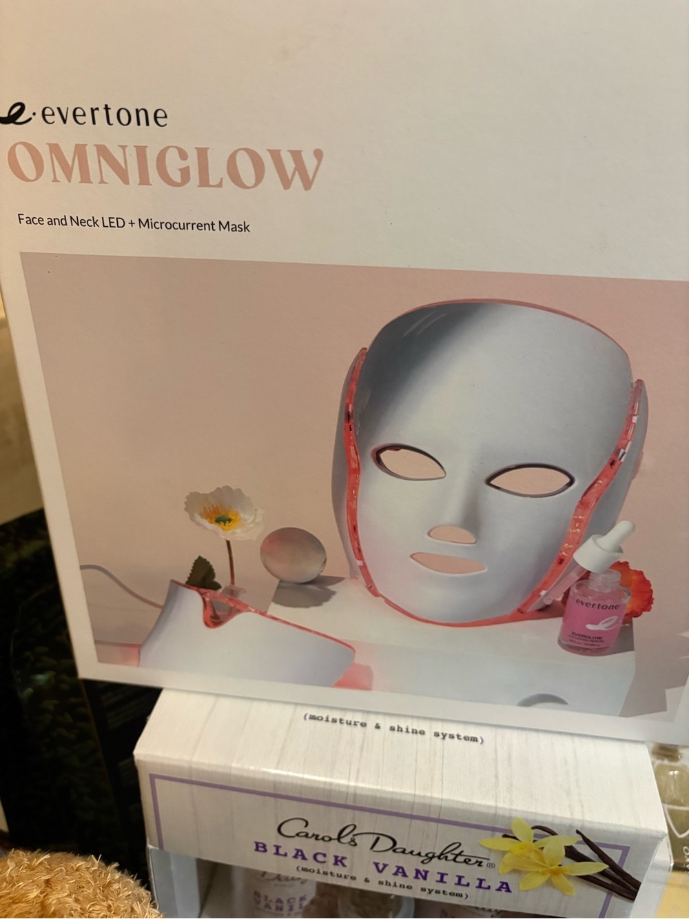 Omniglow Face & Neck LED Microcurrent Mask - Pink/White